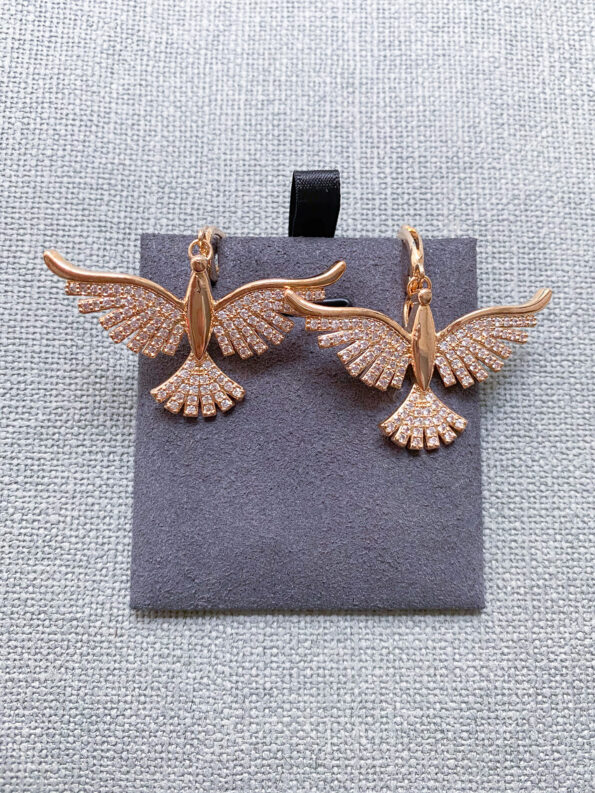 C6jt7Js1f1F_XcBO00LehKknq-DTlNMHgXANnYiZpRo