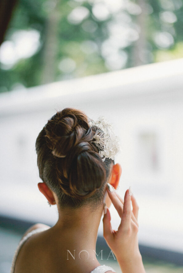 FLR-202100045-LR-Bush-Melody-Short-Hairpin-White-Silver-White-5