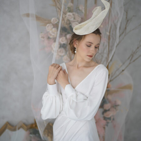 Twisting Millinery Headband - White