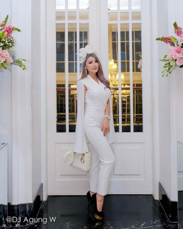 HMV-201900022-Delicate-Ribboned-Veil-White-4