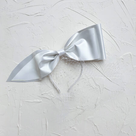 White Ribboned Veil - White