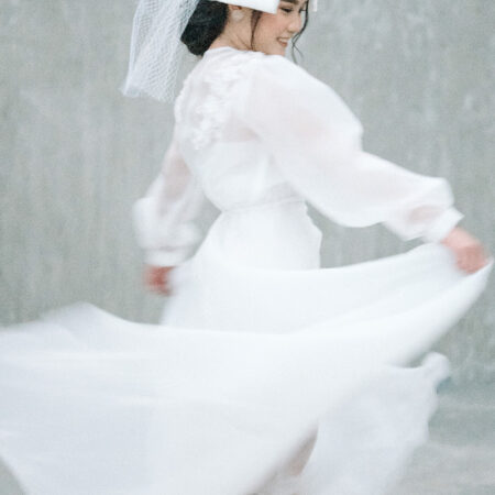 Big Satin Bow and Back Veil Set - White (2 pcs)