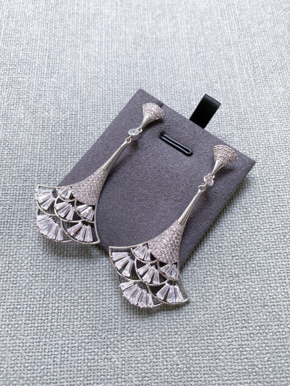 OmkETOvzRX8zUvAYXd6LVOiqy2cqaPyOrDWFveGw2mY