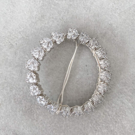 Round Buckle Arrangement - White Gold