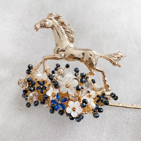 Soaring Horse Hairpin - Gold