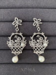 Picnic Basket Earrings - Rhodium White Gold, White Pearl