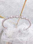 Oval Halo Crown - Rhodium White Gold