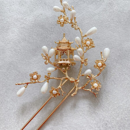Simple Pagoda Hairpin - 18k Yellow Gold