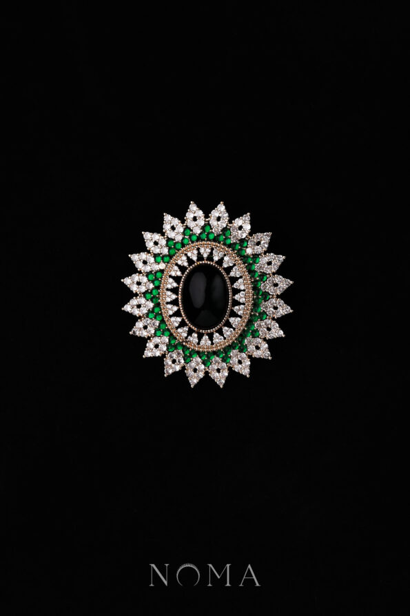 JJW-202200012-Oval-Jade-Gems-Brooch-18k-Yellow-Gold-Jade
