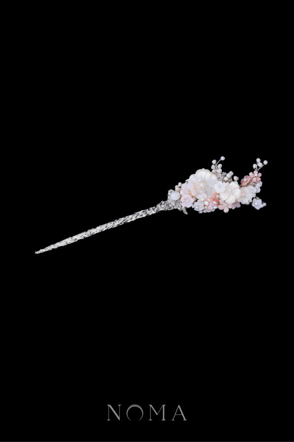 CHN-202200159-Jang-Geum-Long-Hairpin-Silver-Pink