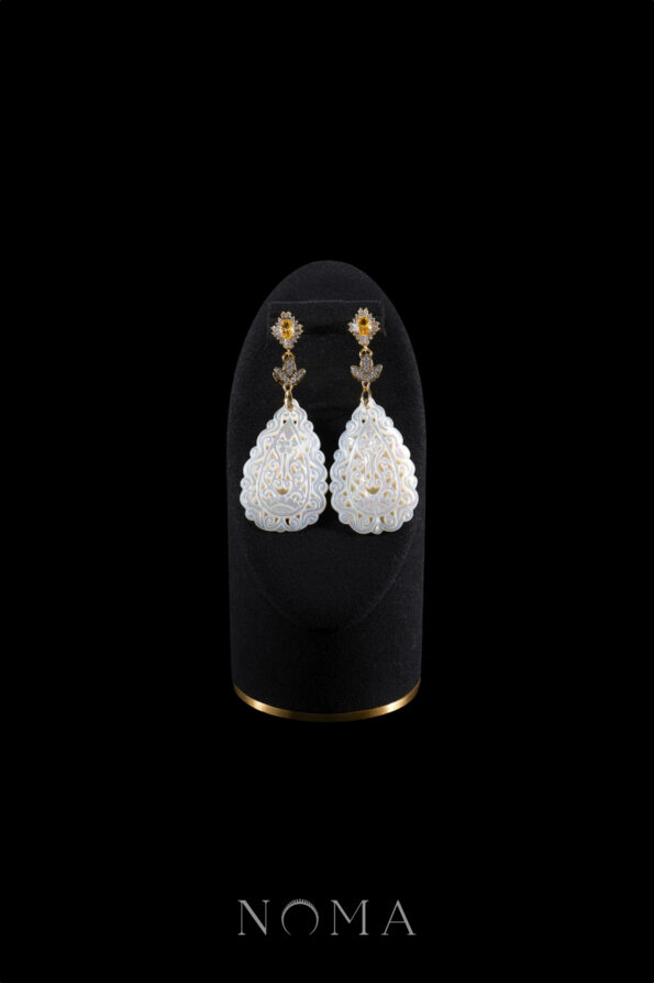PJW-202300002-Oval-T-Carved-Intricate-Teardrop-Shell-Earrings-18k-Yellow-Gold-White-Mother-of-Pearl-1