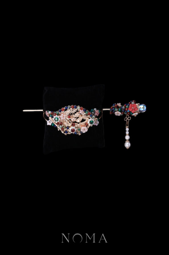 CHN-202100020-Dragon-Trapeze-Bun-Cuff-Set-Gold-Emerald-2-pcs