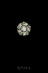 DJW-202300062-Faceted-Round-Brooch-18k-Yellow-Gold-Emerald