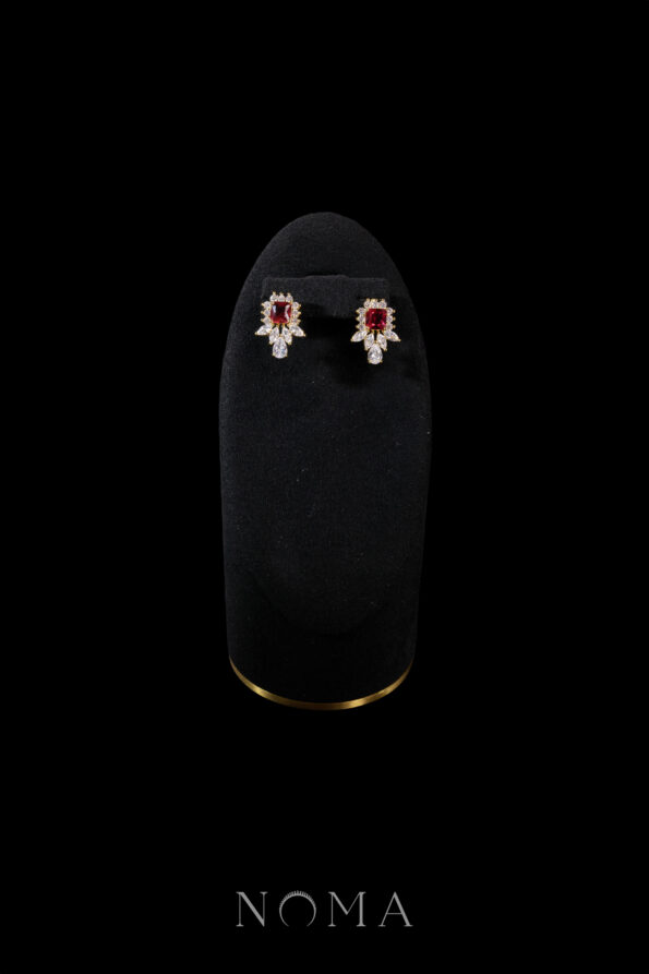DJW-202300071-Royal-Stud-Large-Earrings-18k-Yellow-Gold-Pink-Ruby