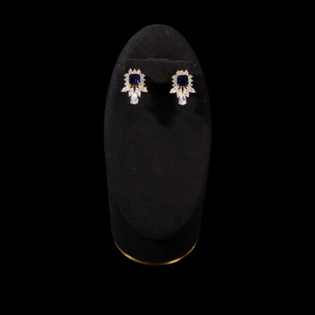 Royal Stud Large Earrings - 18k Yellow Gold, Sapphire
