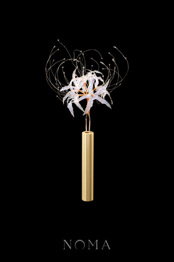 FLR-202300013-LR-Pearly-Lycoris-Hairpin-Gold-Blue