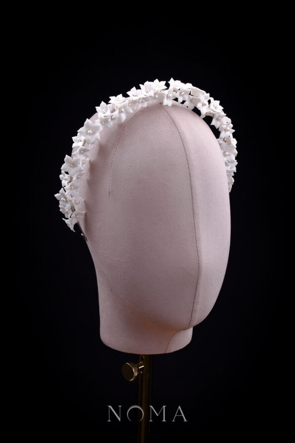 ACC-202200055-Clay-Flower-Jasmine-Slim-Headband-White-Silver-1