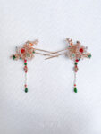 CHN-202200048-Fan-Shaped-Jade-Shuangxi-Pagoda-Set-Gold-Jade-3-pcs