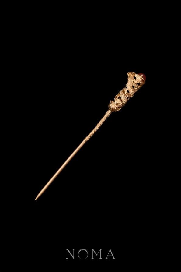 CHN-202200075-Dragon-Pillar-Hairpin-Doff-Gold-Red-2