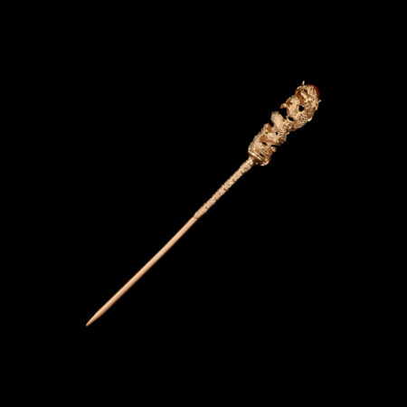 Dragon Pillar Hairpin - Doff Gold, Red
