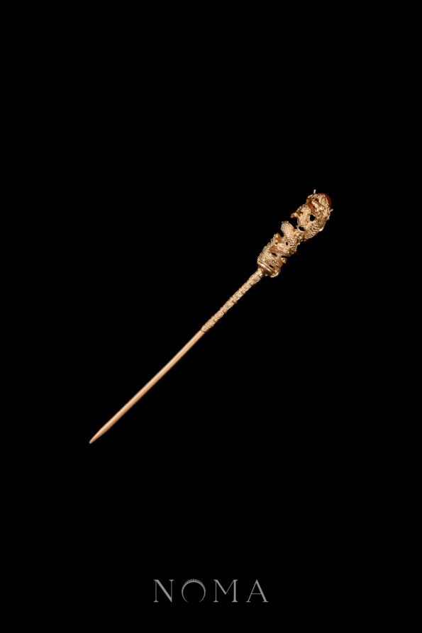 CHN-202200075-Dragon-Pillar-Hairpin-Doff-Gold-Red
