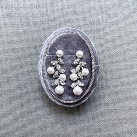 Paved Vinery Pearl Earrings - Rhodium White Gold, White Pearl