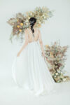 DJW-202200023-Pearl-Halo-Round-Paved-X-Hairpin-Rhodium-White-Gold-White-Pearl