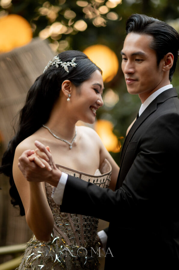 DJW-202200047-Pear-Halo-Round-Pearl-Earrings-Rhodium-White-Gold-White-Pearl-1