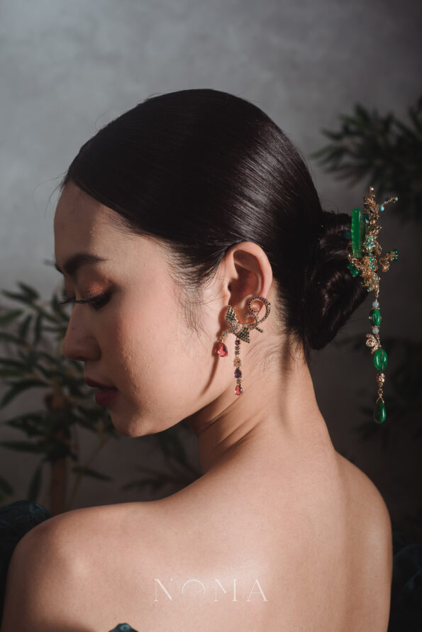 DJW-202300023-Spring-Bird-Earrings-18k-Yellow-Gold-Rainbow-2