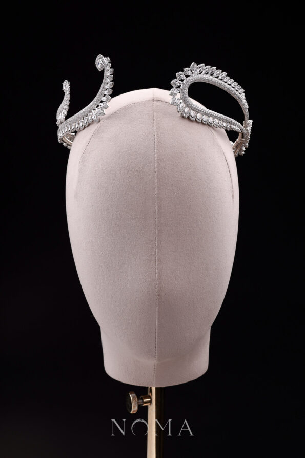 HMC-202300002-Ocean-Whisper-Crown-Rhodium-White-Gold