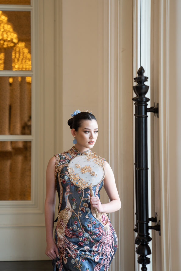 JJW-202300012-Carved-Floral-Gourd-Jade-with-Pearl-Earrings-18k-Yellow-Gold-Blue-Jade-4