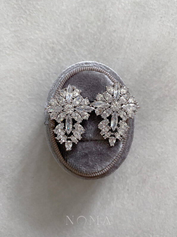 DJW-201900144-Edgyness-Earrings-Rhodium-White-Gold