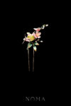 FLR-202300044-CS-Peony-Bouquet-Hairpin-Gold-Pink