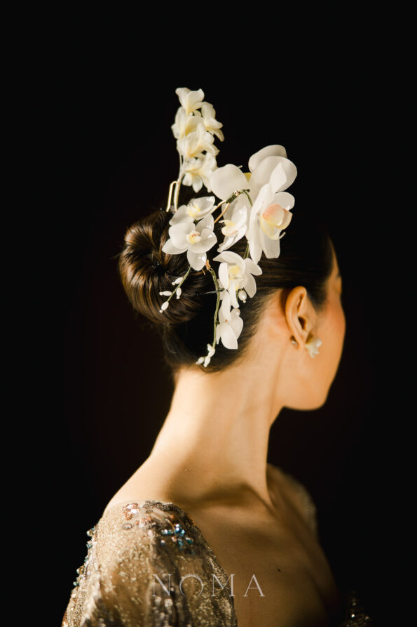 FLR-202300047-HS-Art-Cascading-Orchid-Hairpin-Gold-White-5
