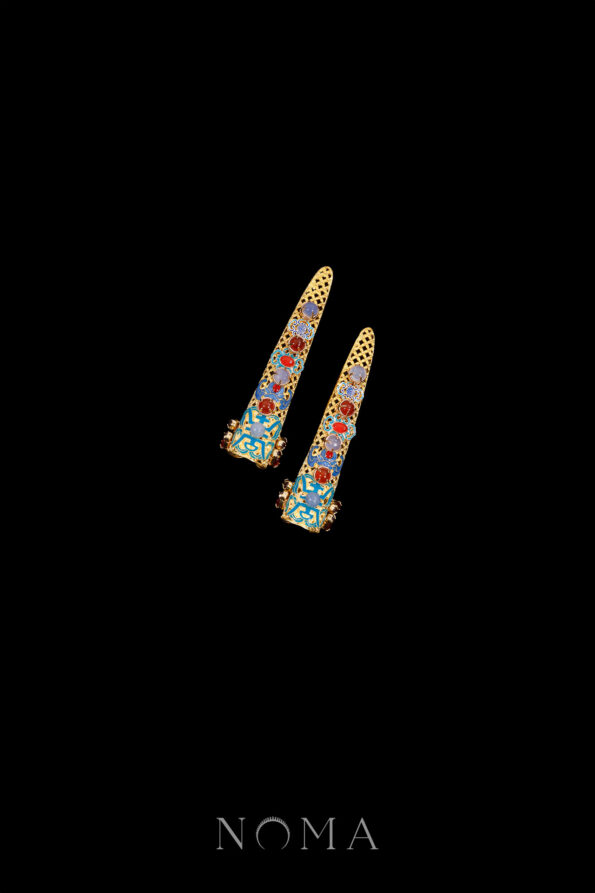 CHN-202400051-Ancient-Ornamental-Nail-Guard-Set-Gold-Blue-2-pcs