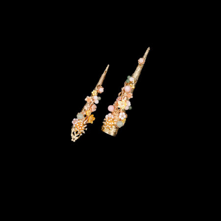 Floral Decorated Nail Armor Set - Gold, Pink (2 pcs)