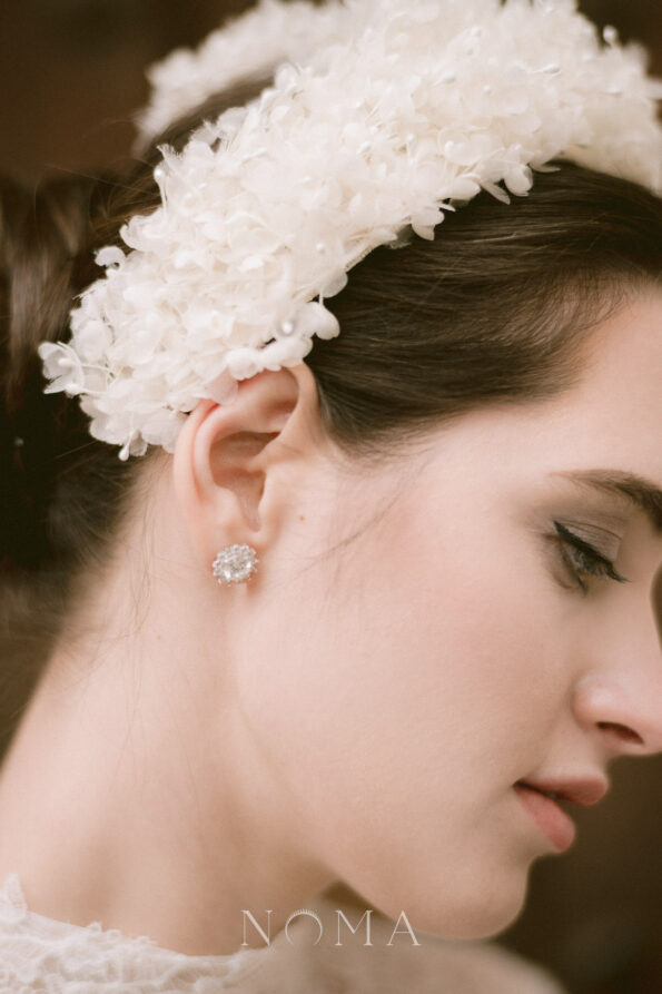 FLR-202300004-SS-Cathedral-Floral-Headband-White-7
