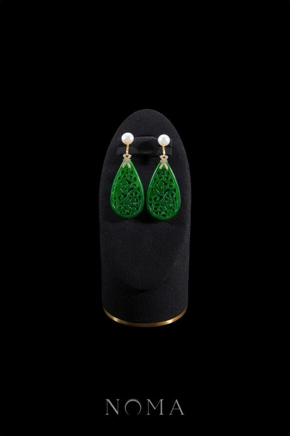 JJW-202300014-Carved-Floral-Teardrop-Jade-with-Pearl-Earrings-18k-Yellow-Gold-Jade
