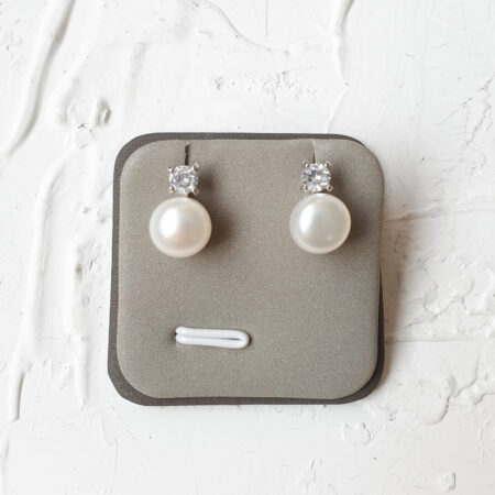 Pearl Dot Earrings 8 mm - Rhodium White Gold, White Pearl