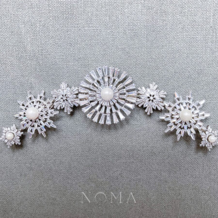 Milky Way Round Hairvine or Brooch - White Gold, White Pearl