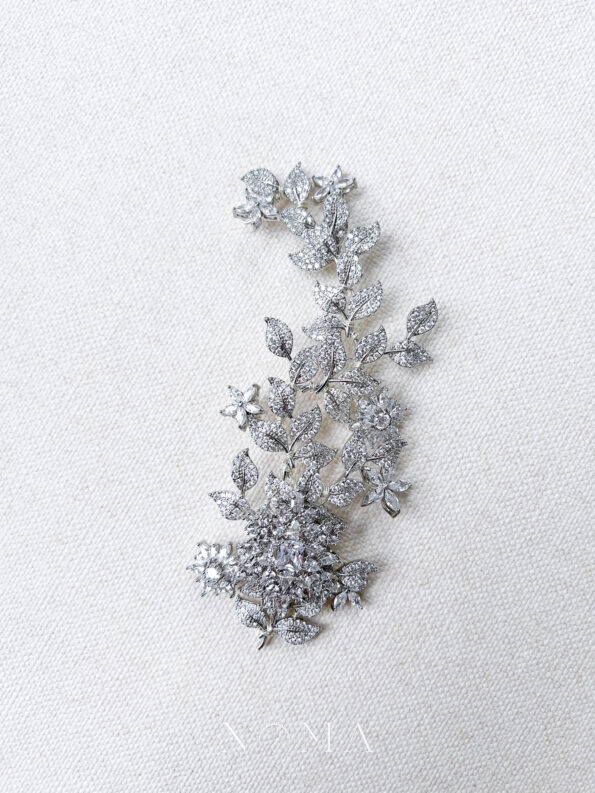 ACC-202100074-Paved-Twigs-Royal-Art-Side-Hairvine-or-Brooch-White-Gold-Right-1