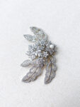 ACC-202200004-Flo-Snowflakes-Hairvine-or-Brooch-White-Gold