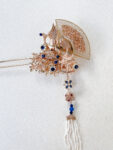 CHN-202200022-Flying-Crane-Bouquet-Hairpin-Gold-Sapphire-Left