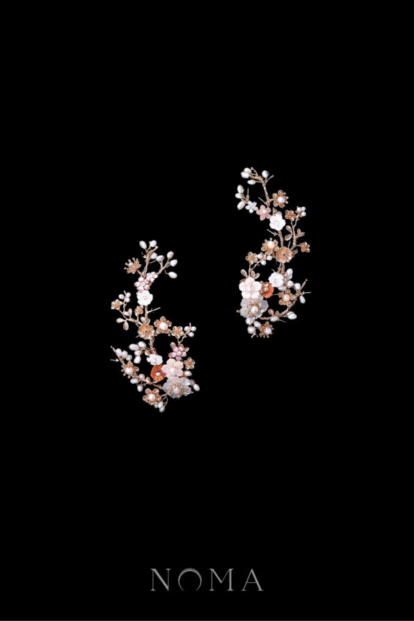 CHN-202200109-Oriental-Floral-Garden-Side-Hairvine-Pair-Gold-Pink-1-pair-1