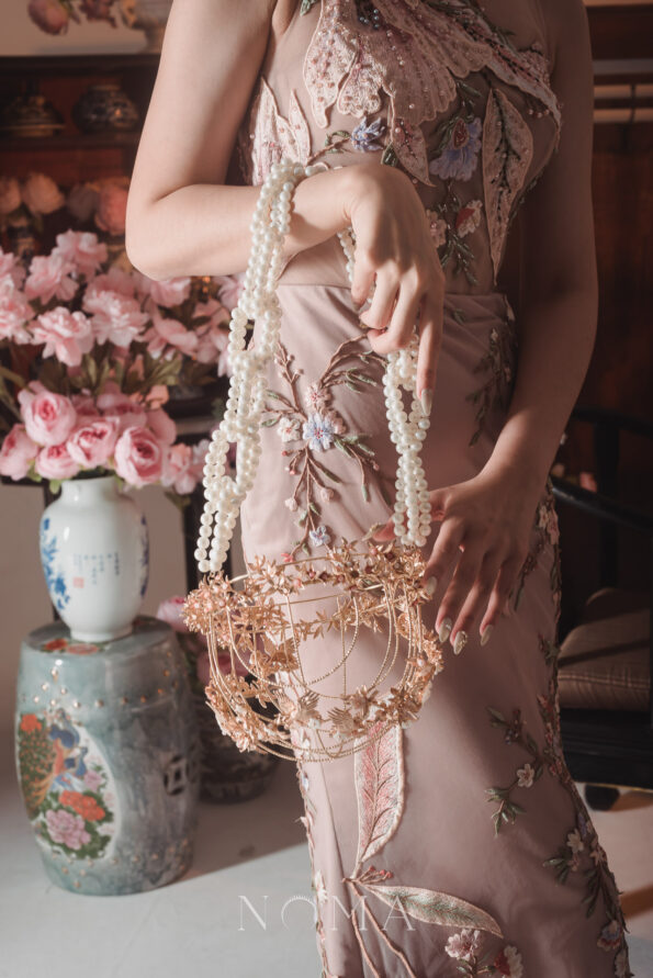 CHN-202300042-Crane-Orchid-Flower-Basket-Bag-Gold-Pink-2