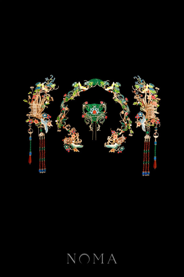 CHN-202400081-Colorful-Jade-Crane-Ornamental-Full-Set-Gold-Jade-4-pcs