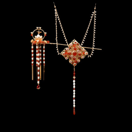 Lotus and Stones Tranquility Set - Gold, Ruby (2 pcs)
