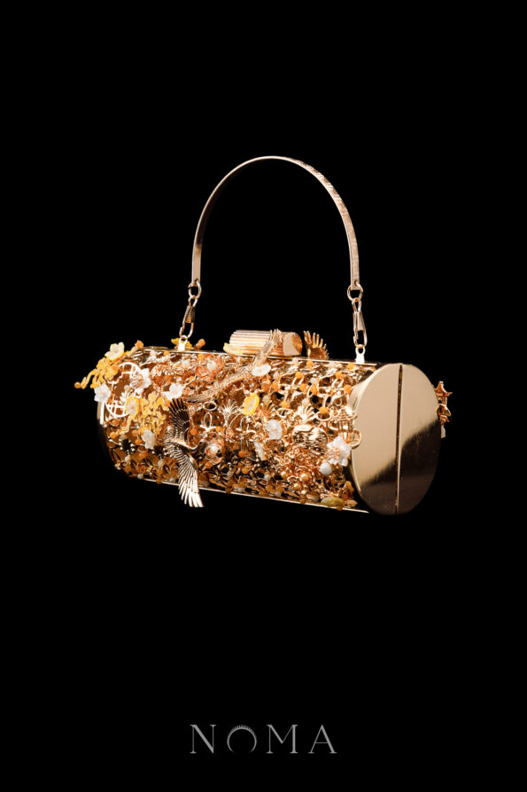 CHN-202400234-Crane-Rabbit-Window-Scenery-Clutch-Gold-2