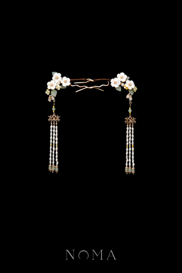 CHN-202400248-Floral-Bright-Hour-Hairpin-Pair-Gold-White-1-pair