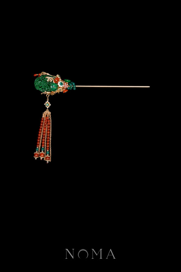 CHN-202500020-Jaded-Art-Grass-Vine-Hairpin-Gold-Green